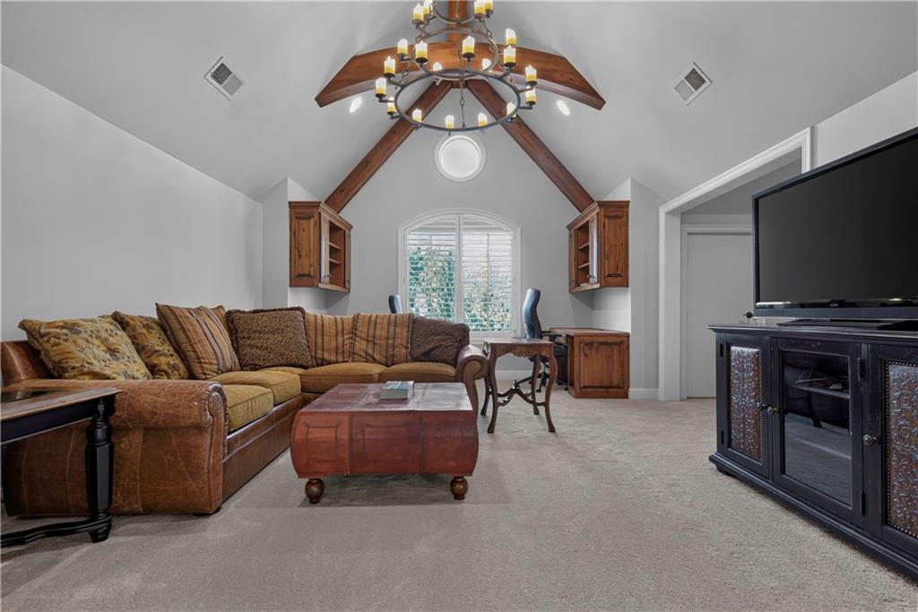 13908 Howe Drive Property Photo 37