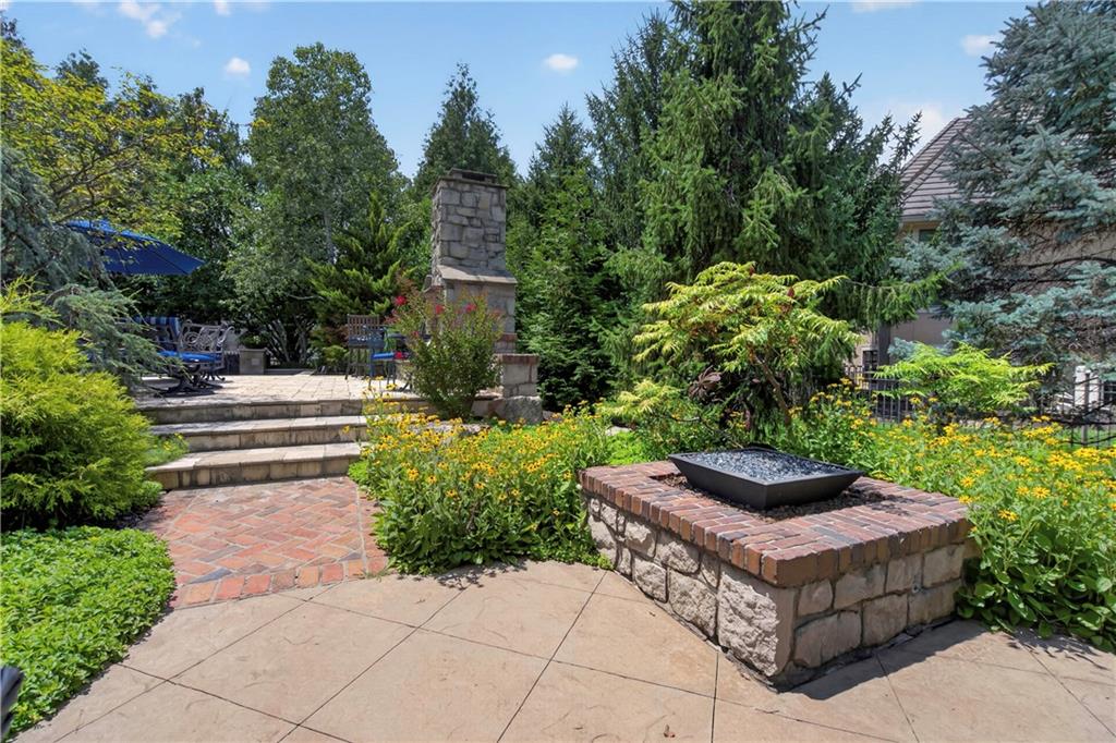 13908 Howe Drive Property Photo 70