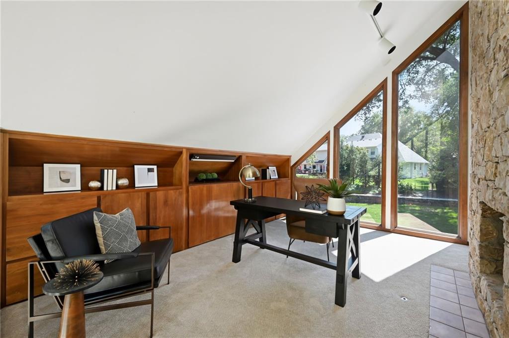 9964 Hemlock Drive Property Photo 23