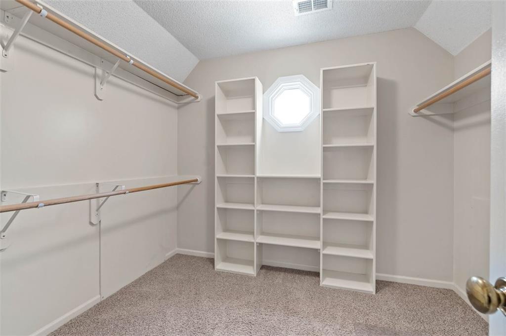 8618 W 127th Terrace Property Photo 23