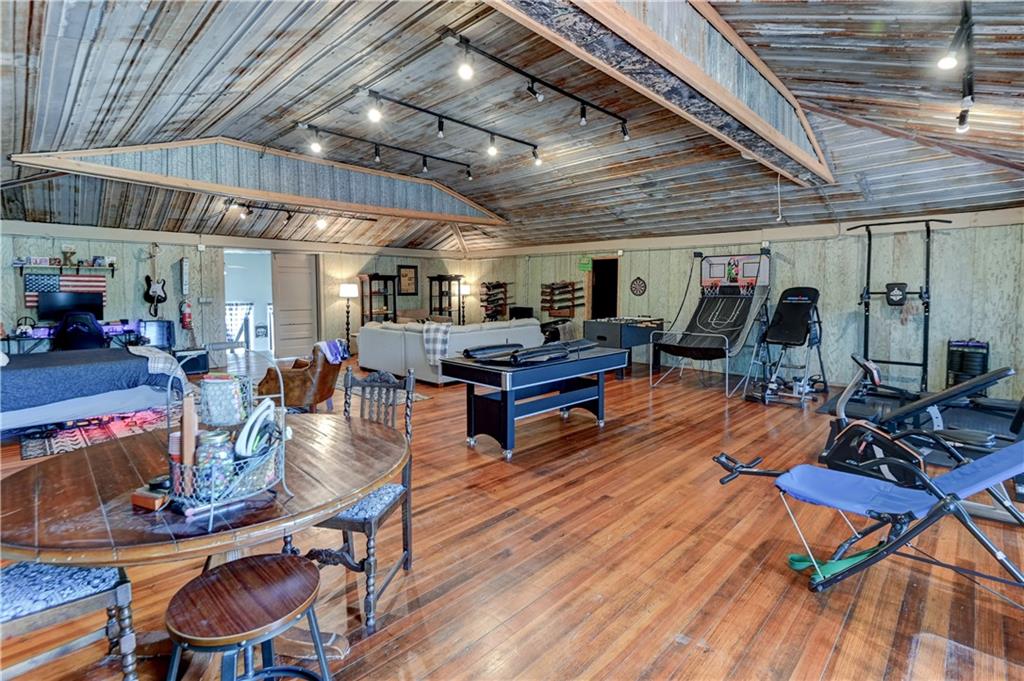 402 Rulo Street Property Photo 62