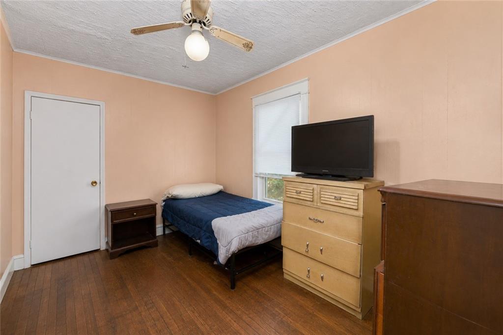 3944 Brooklyn Avenue Property Photo 7