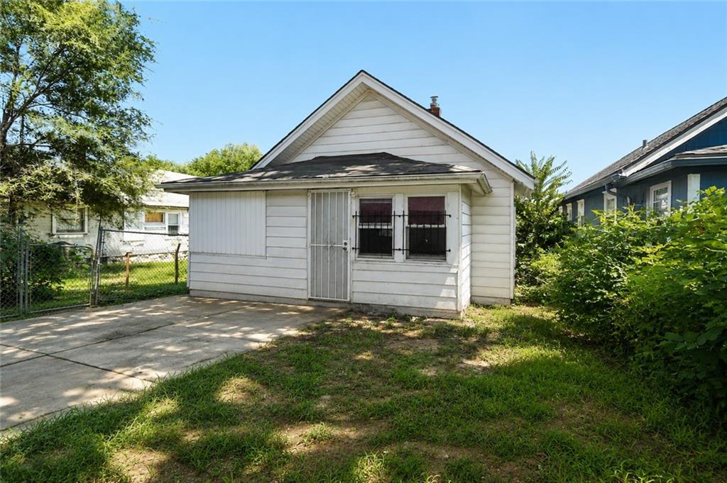 3944 Brooklyn Avenue Property Photo 10