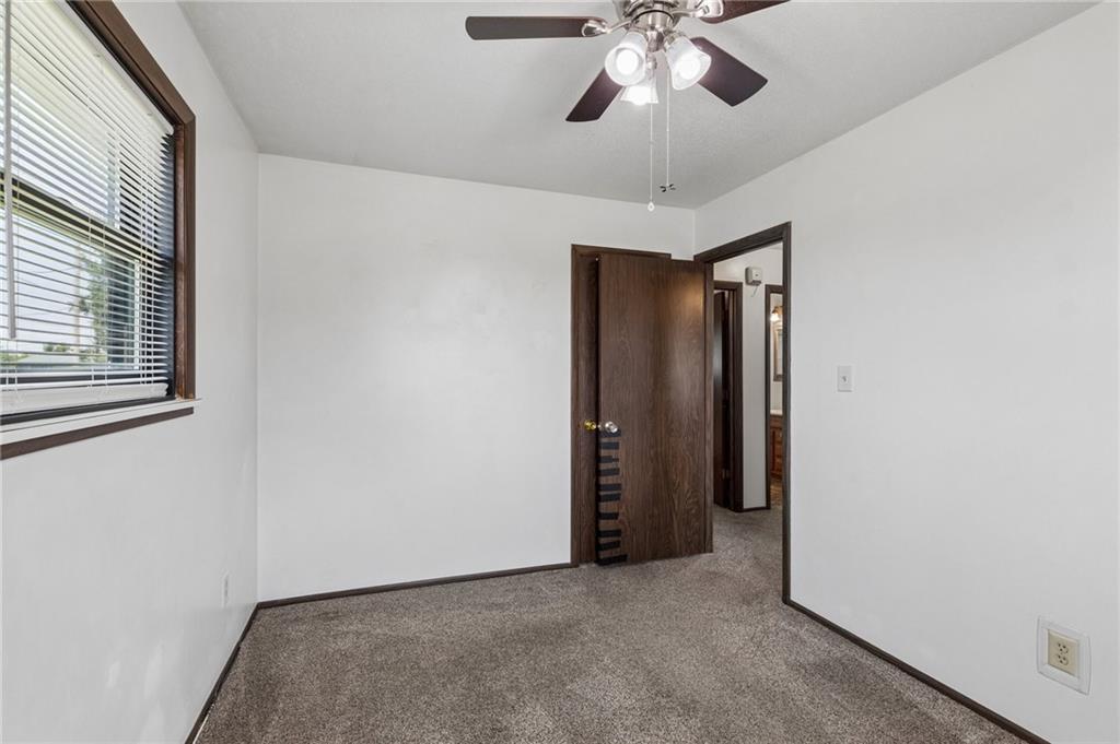 17914 N Whitney Road Property Photo 18