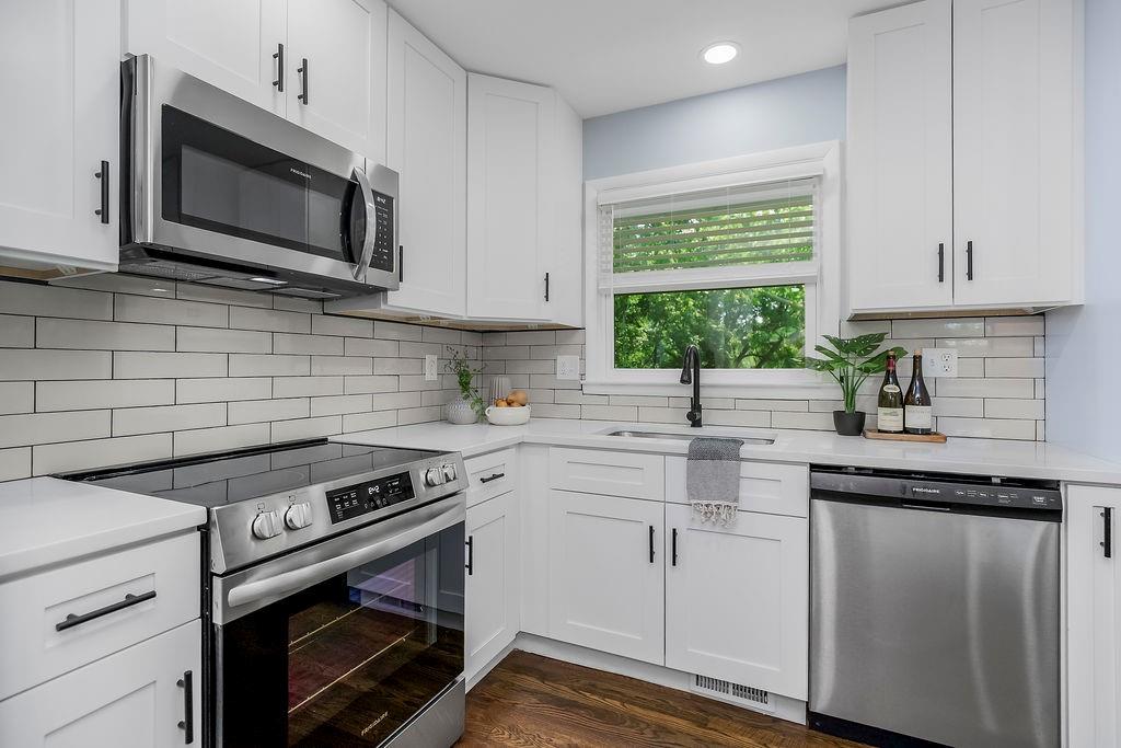 7733 Mission Road Property Photo 13