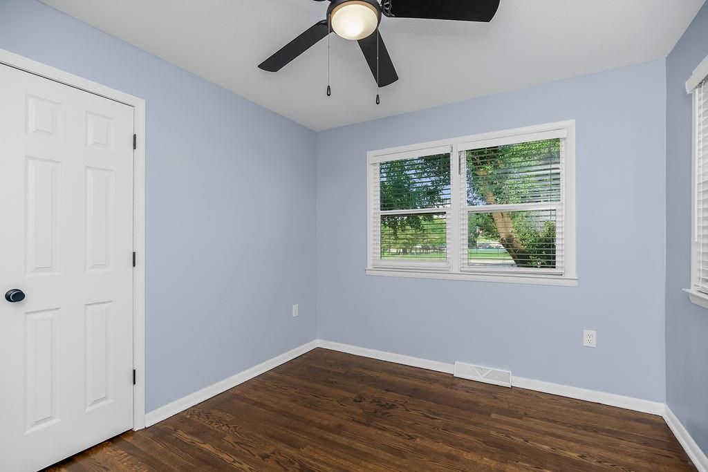 7733 Mission Road Property Photo 23