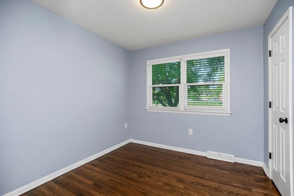 7733 Mission Road Property Photo 27