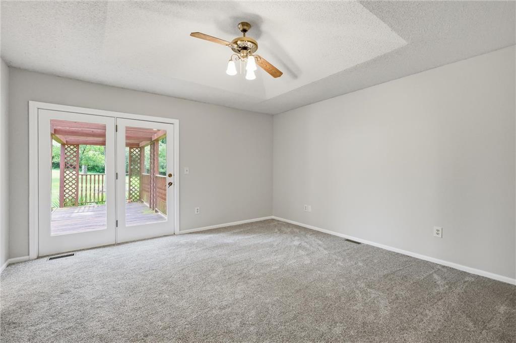 3901 Ne Hill Haven Road Property Photo 20