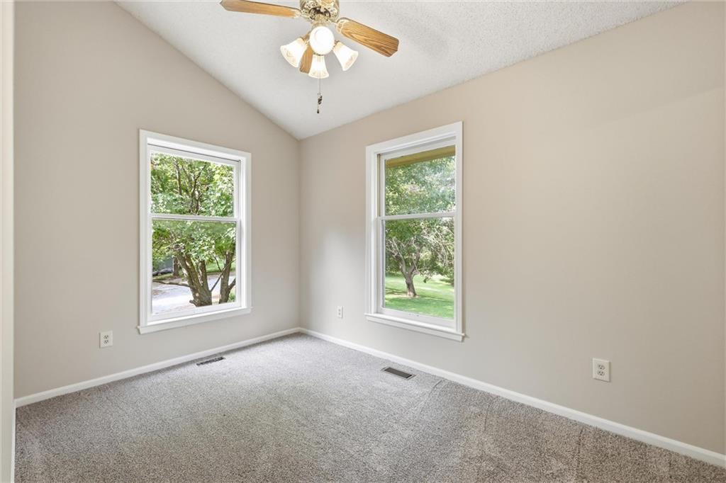 3901 Ne Hill Haven Road Property Photo 27