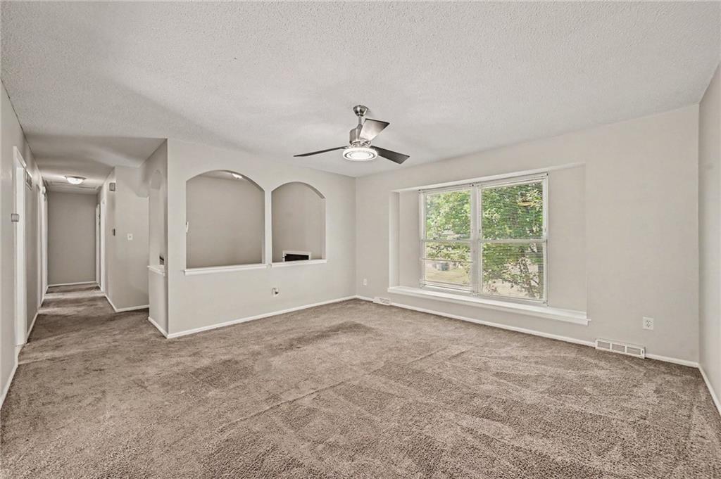 1613 N Glen Ellyn Street Property Photo 13