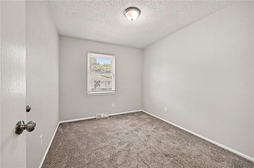 1613 N Glen Ellyn Street Property Photo 19