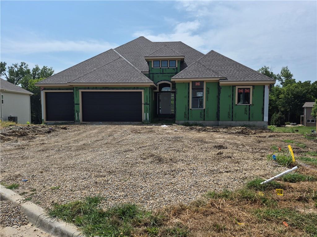4728 Clubhouse Drive Property Photo 2