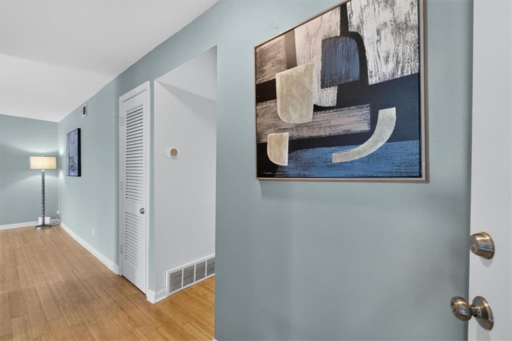 5019 Walnut Street Property Photo 18