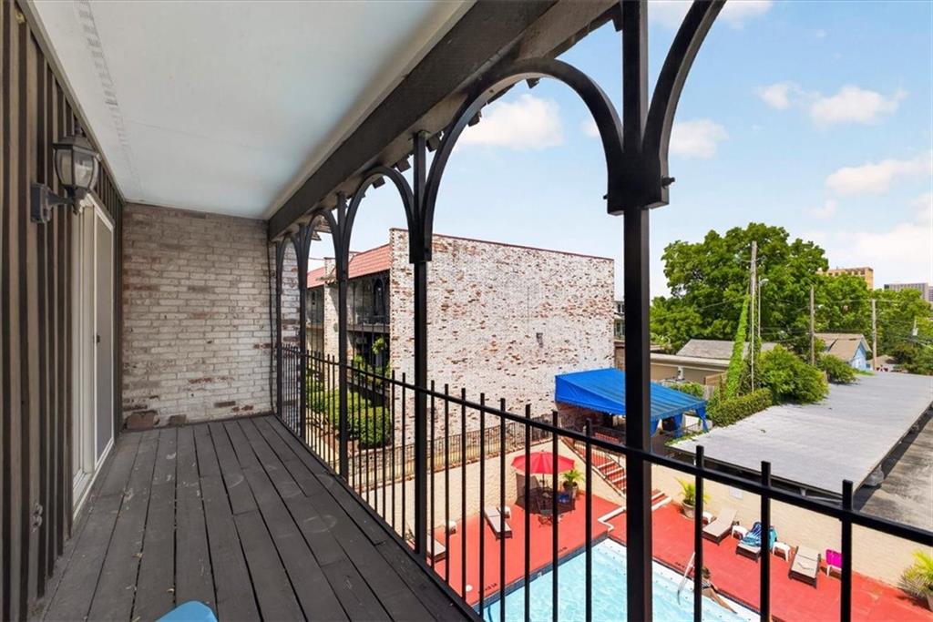 5019 Walnut Street Property Photo 20