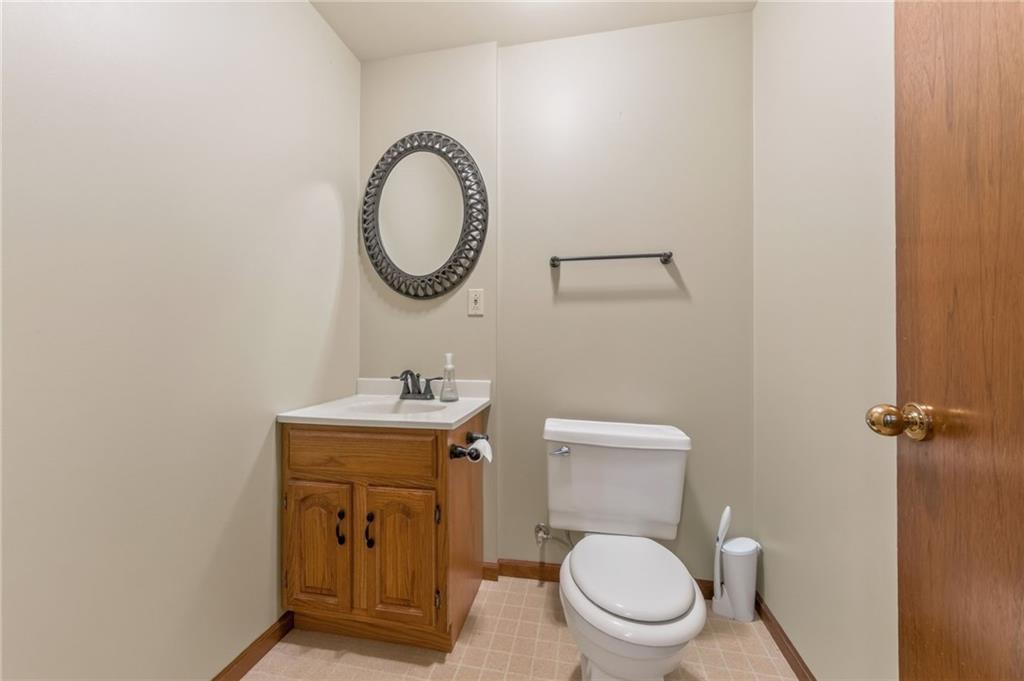 602 Greenbriar Terrace Property Photo 33