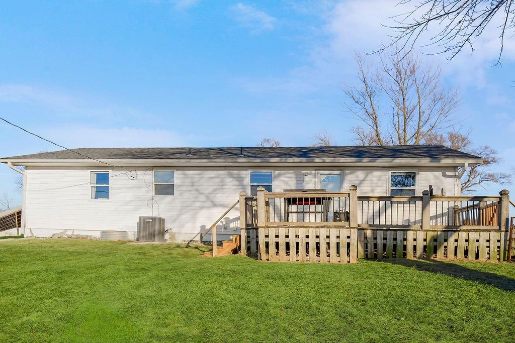 17504 State Route 33 Highway Property Photo 15