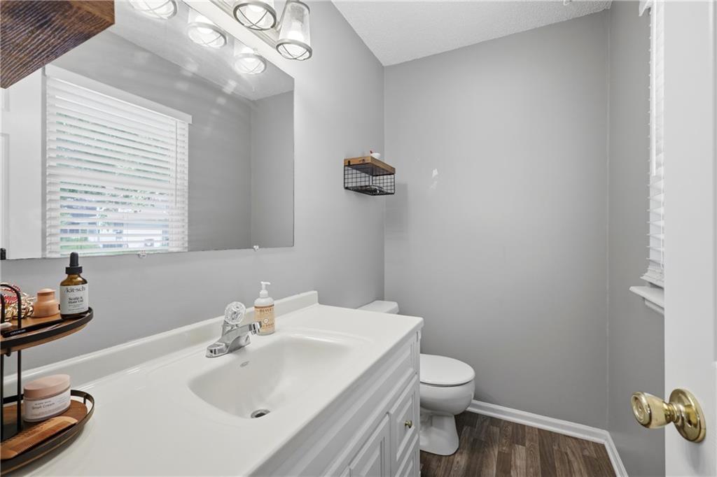 104 Sw Gladstone Drive Property Photo 11