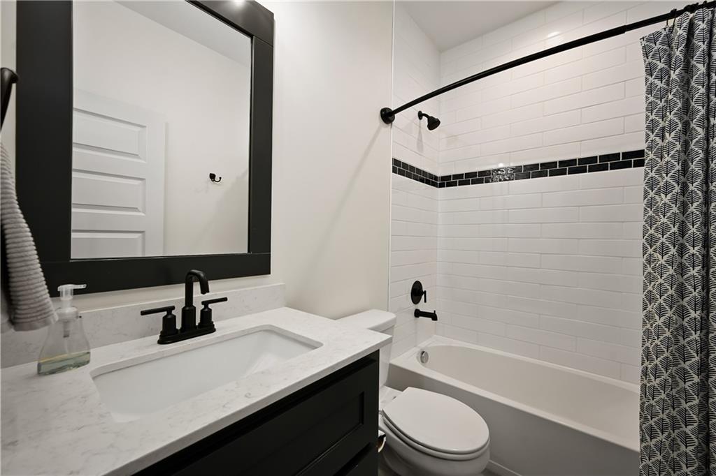 3045 Nw Thoreau Lane Property Photo 21