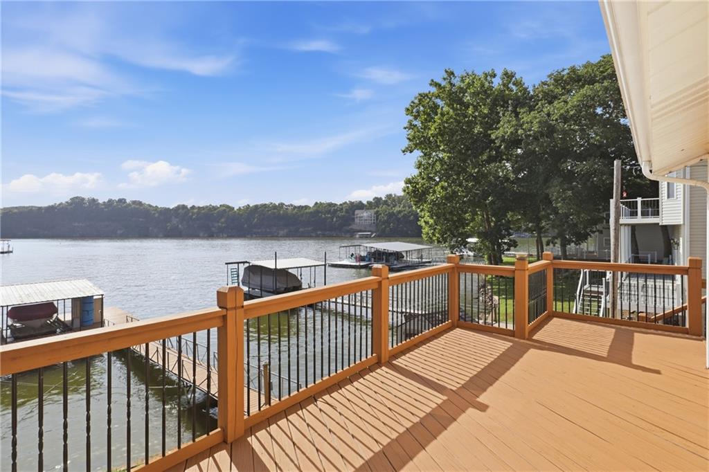 380 Fischer Point Drive Property Photo 12