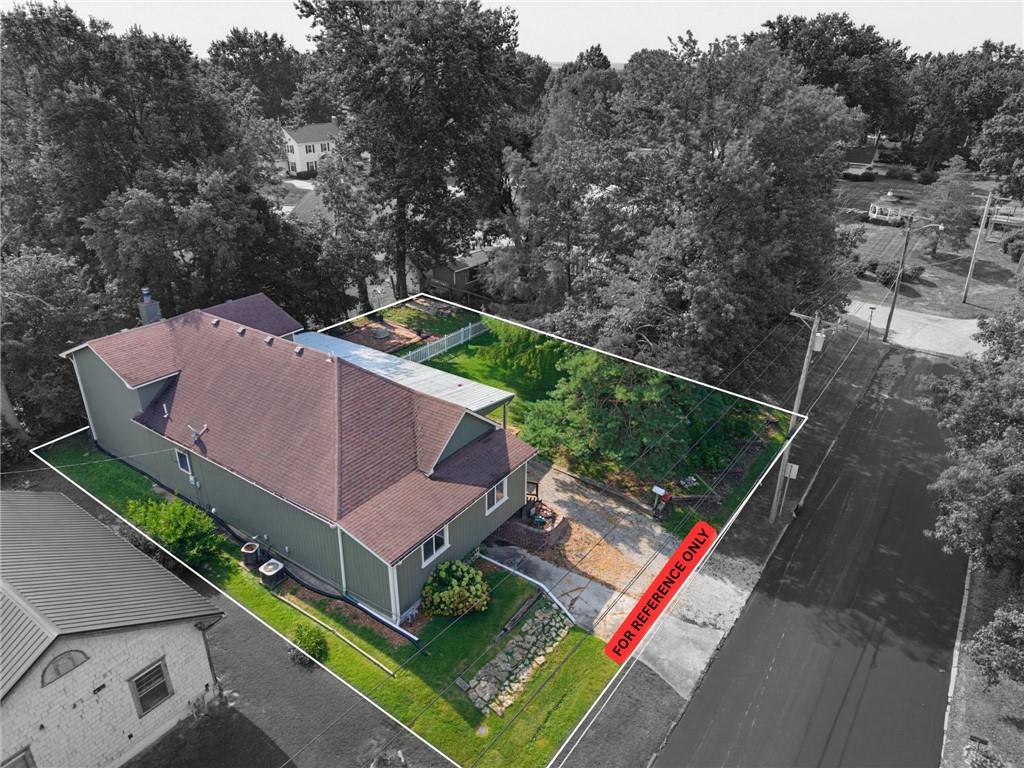 206 Ridgeway Street Property Photo 2
