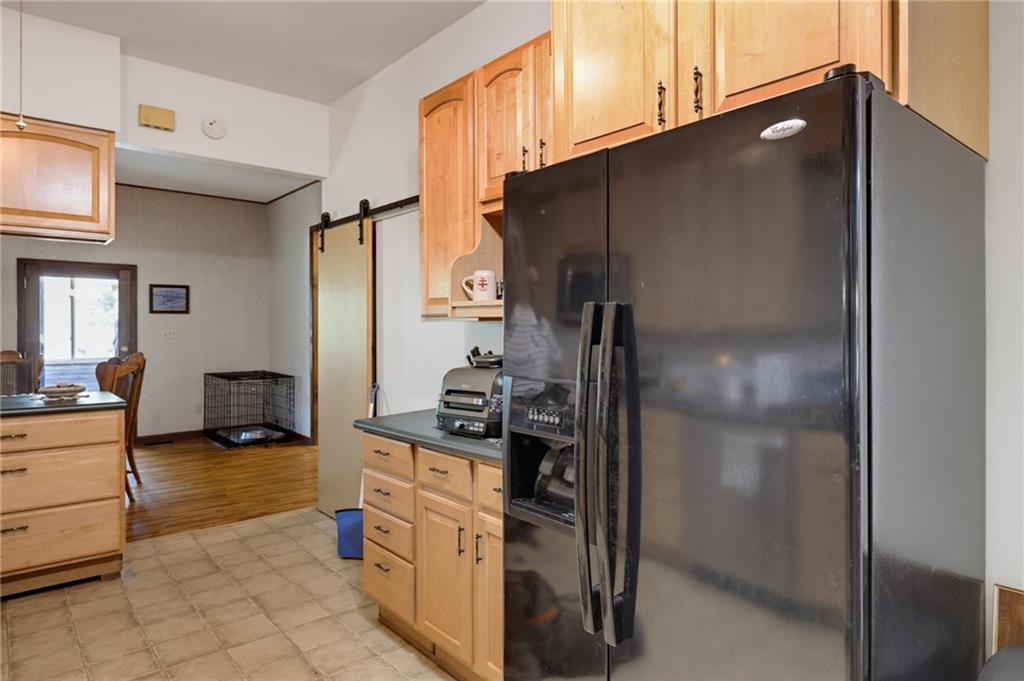 206 Ridgeway Street Property Photo 6