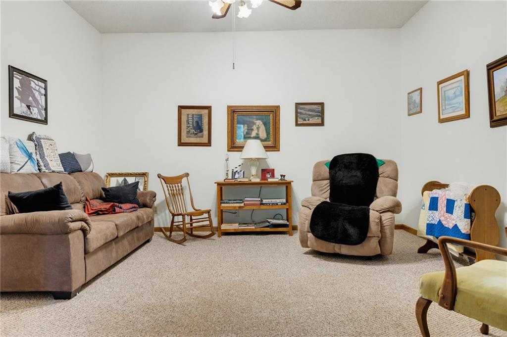 206 Ridgeway Street Property Photo 13