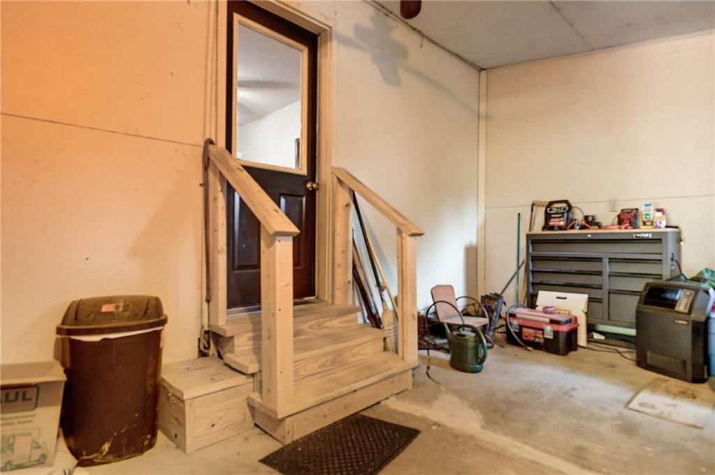 206 Ridgeway Street Property Photo 45