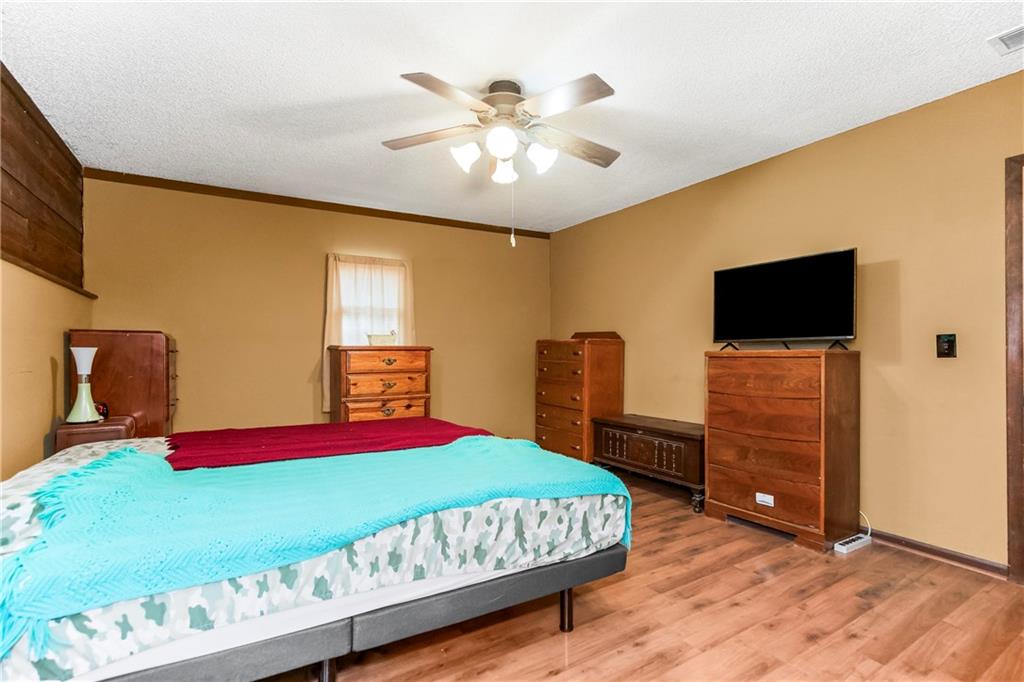 12086 Mike Road Property Photo 8