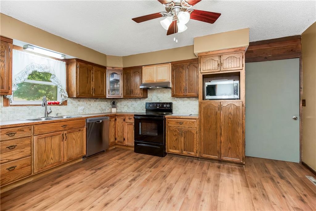 12086 Mike Road Property Photo 14