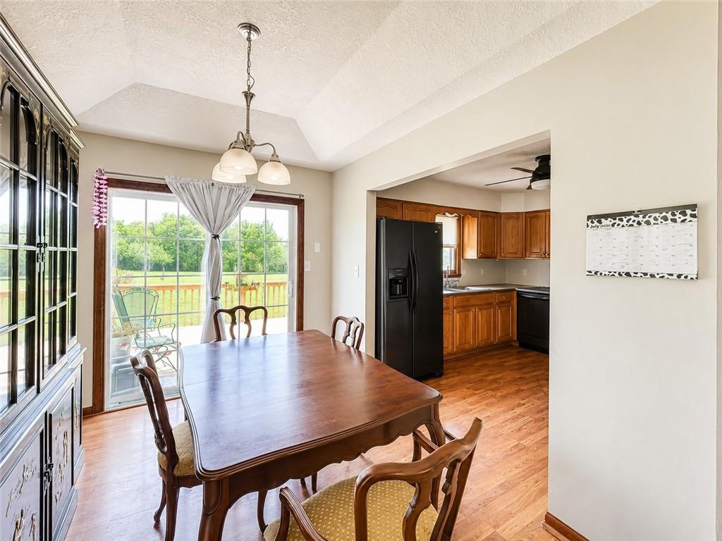 207 Evergreen Street Property Photo 16