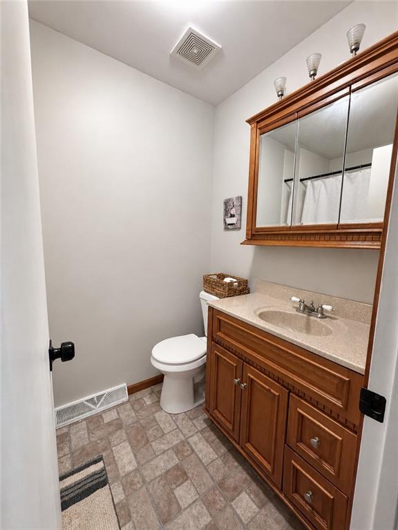 207 Evergreen Street Property Photo 17