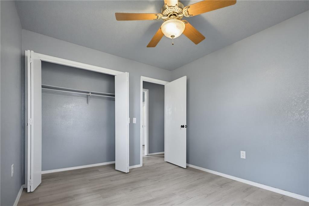 2700 Meadowlark Lane Property Photo 14