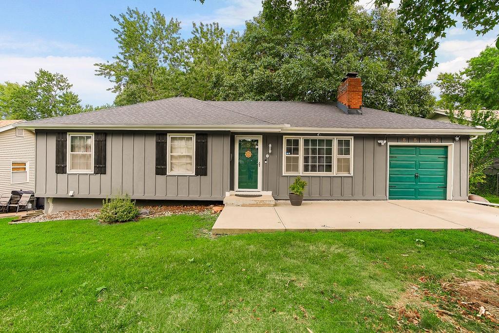 8513 Arlington Avenue Property Photo 1