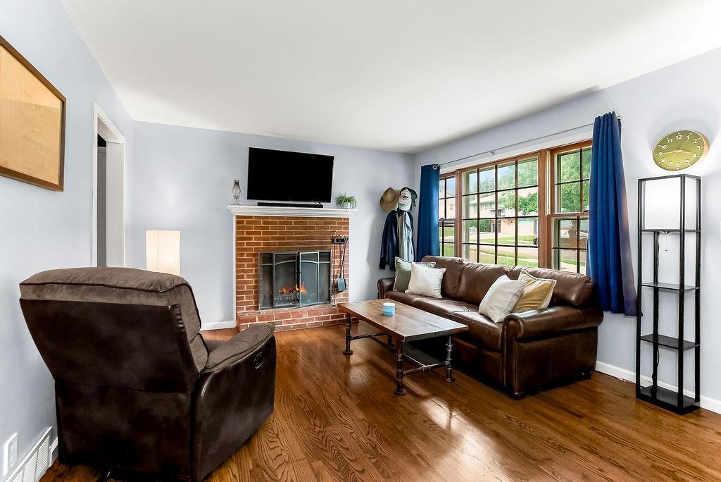 8513 Arlington Avenue Property Photo 6