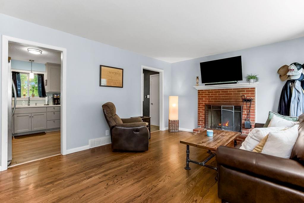8513 Arlington Avenue Property Photo 7