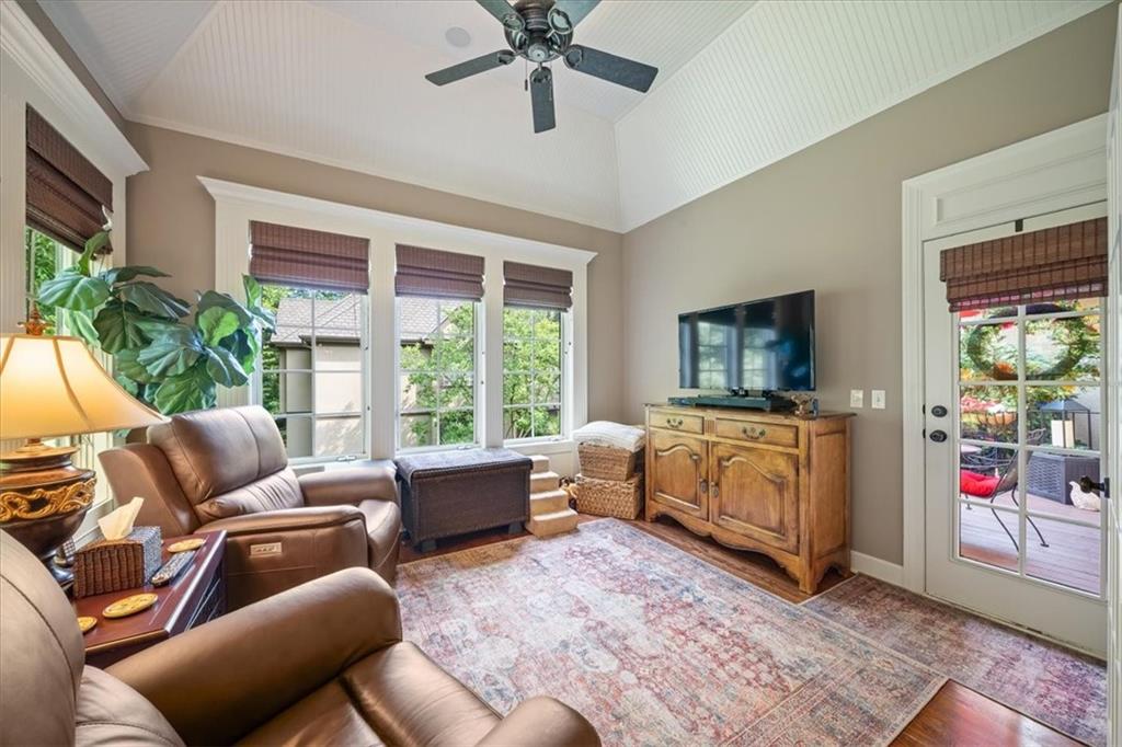 8604 N Marsh Avenue Property Photo 34