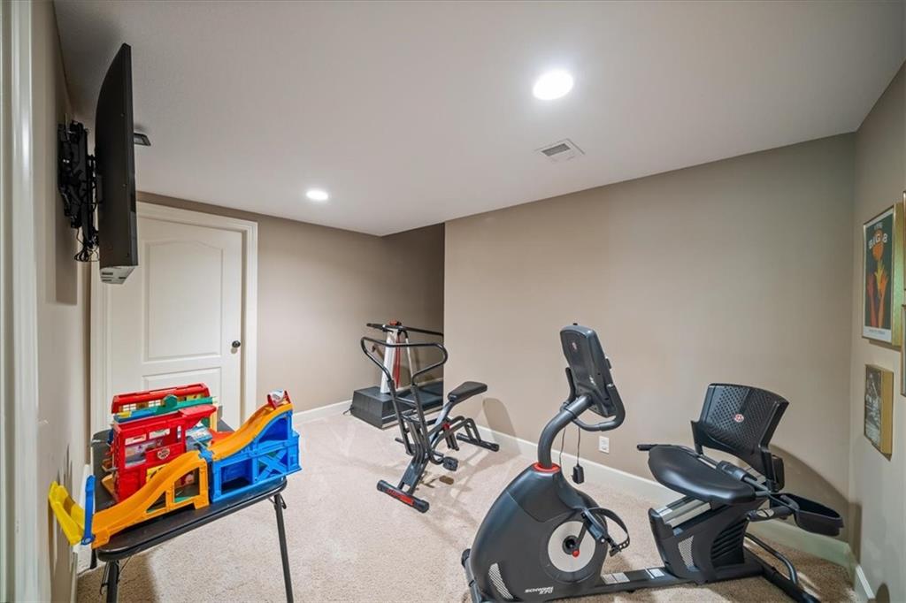 8604 N Marsh Avenue Property Photo 35