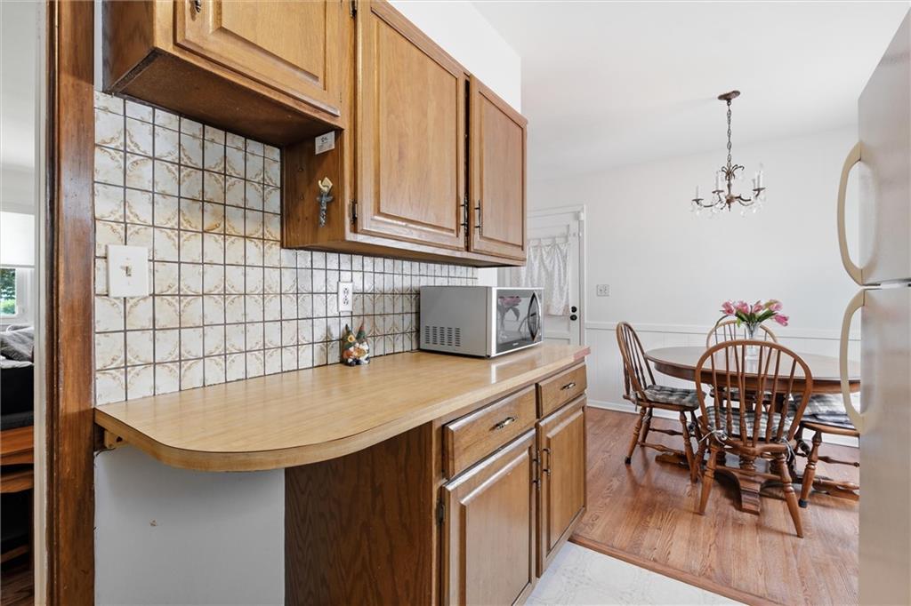 4009 S Spring Street Property Photo 11