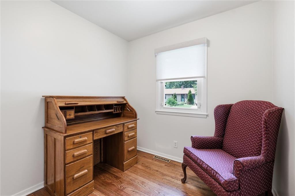 4009 S Spring Street Property Photo 18