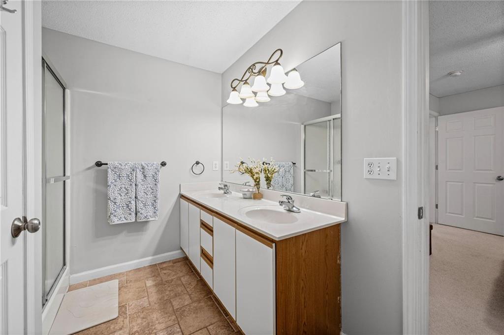 2317 Ne 68th Street Property Photo 10