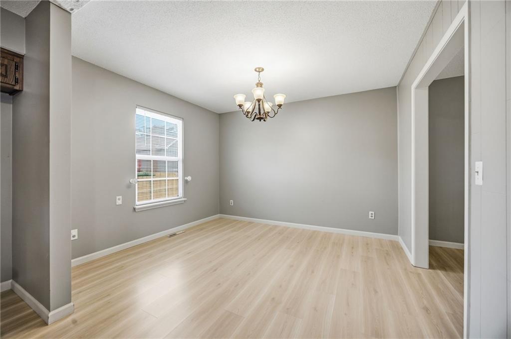 1300 S Apache Court Property Photo 16