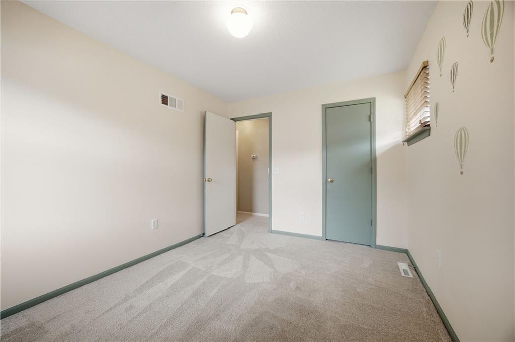 1300 S Apache Court Property Photo 23