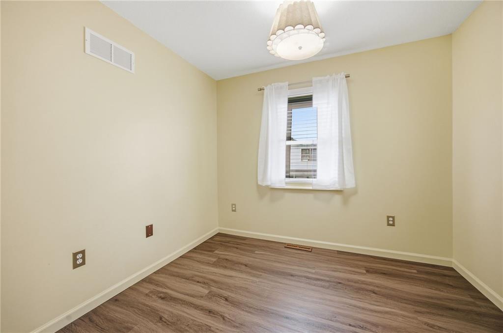 1300 S Apache Court Property Photo 24