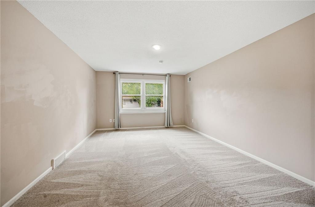 1300 S Apache Court Property Photo 25