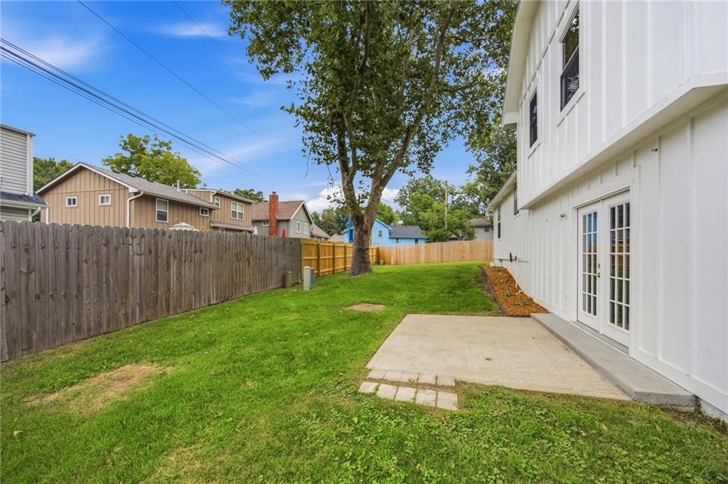 1300 S Apache Court Property Photo 33