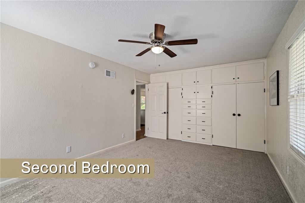 2105 W 97th Street Property Photo 33