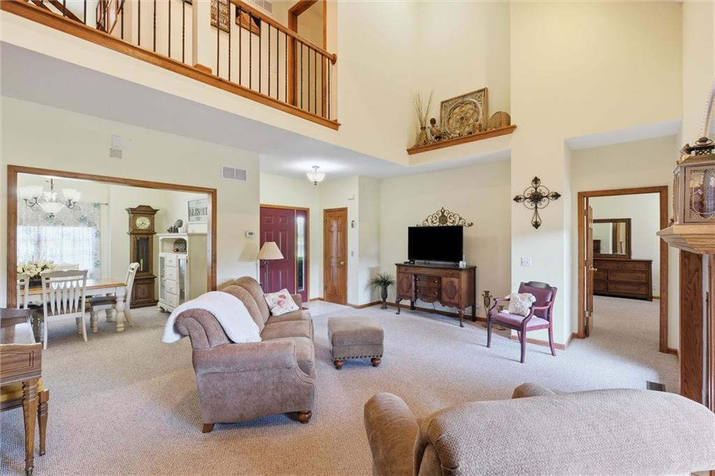 17891 Highview Road Property Photo 6