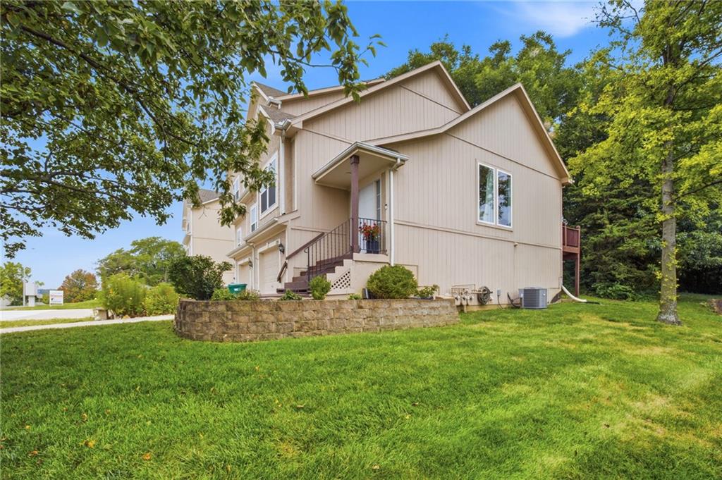 13744 Grove Avenue Property Photo 21