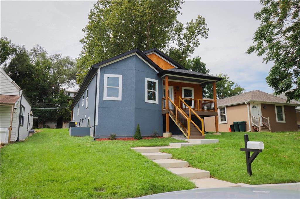 1045 Ann Avenue Property Photo 4