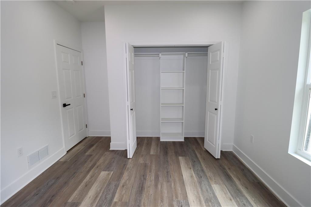 1045 Ann Avenue Property Photo 26